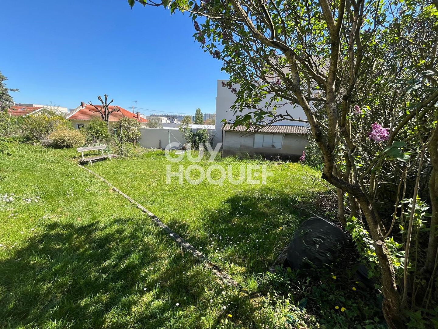 Appartement 3 pièces + garage et jardin privatif à vendre à Pierre Bénite - Rare sur le marché !