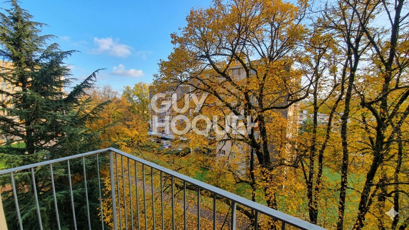 Appartement 4 pièces à vendre à La Mulatière . Parc de la Chenaie