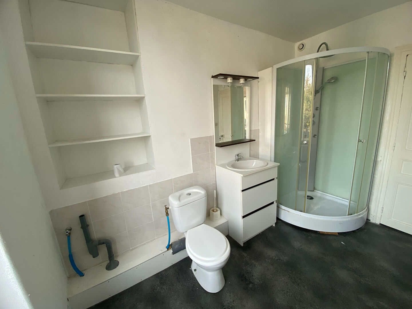 À LOUER ! Appartement F2 rénové avec balcon