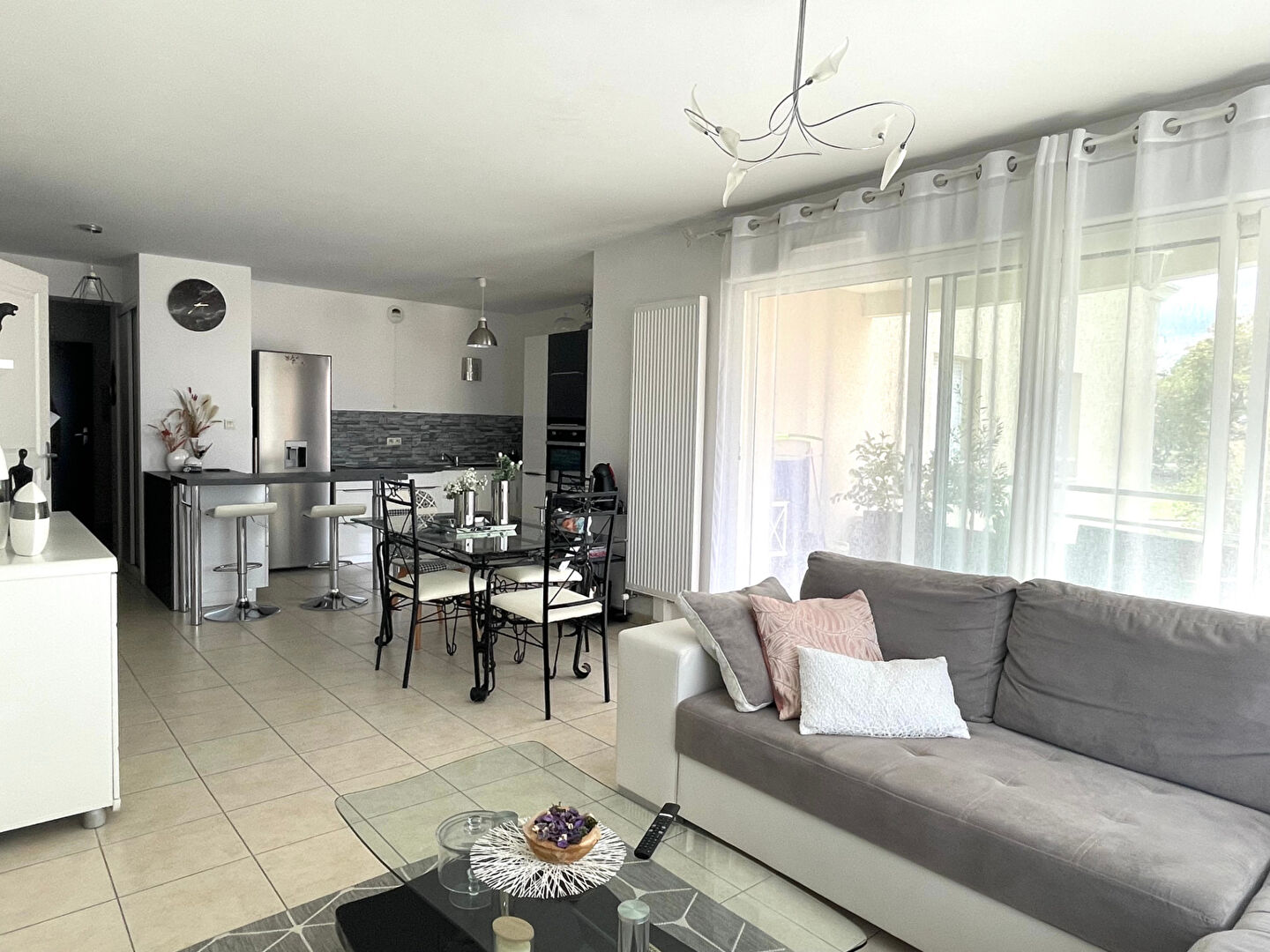 Appartement 3 pièces 72m2 MONTCEAU LES MINES