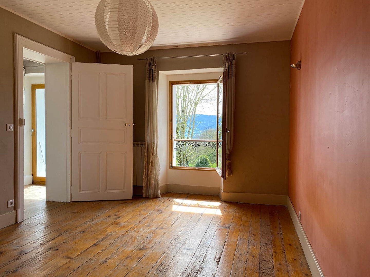 Maison St Eusebe 7 pièce(s) 190 m2