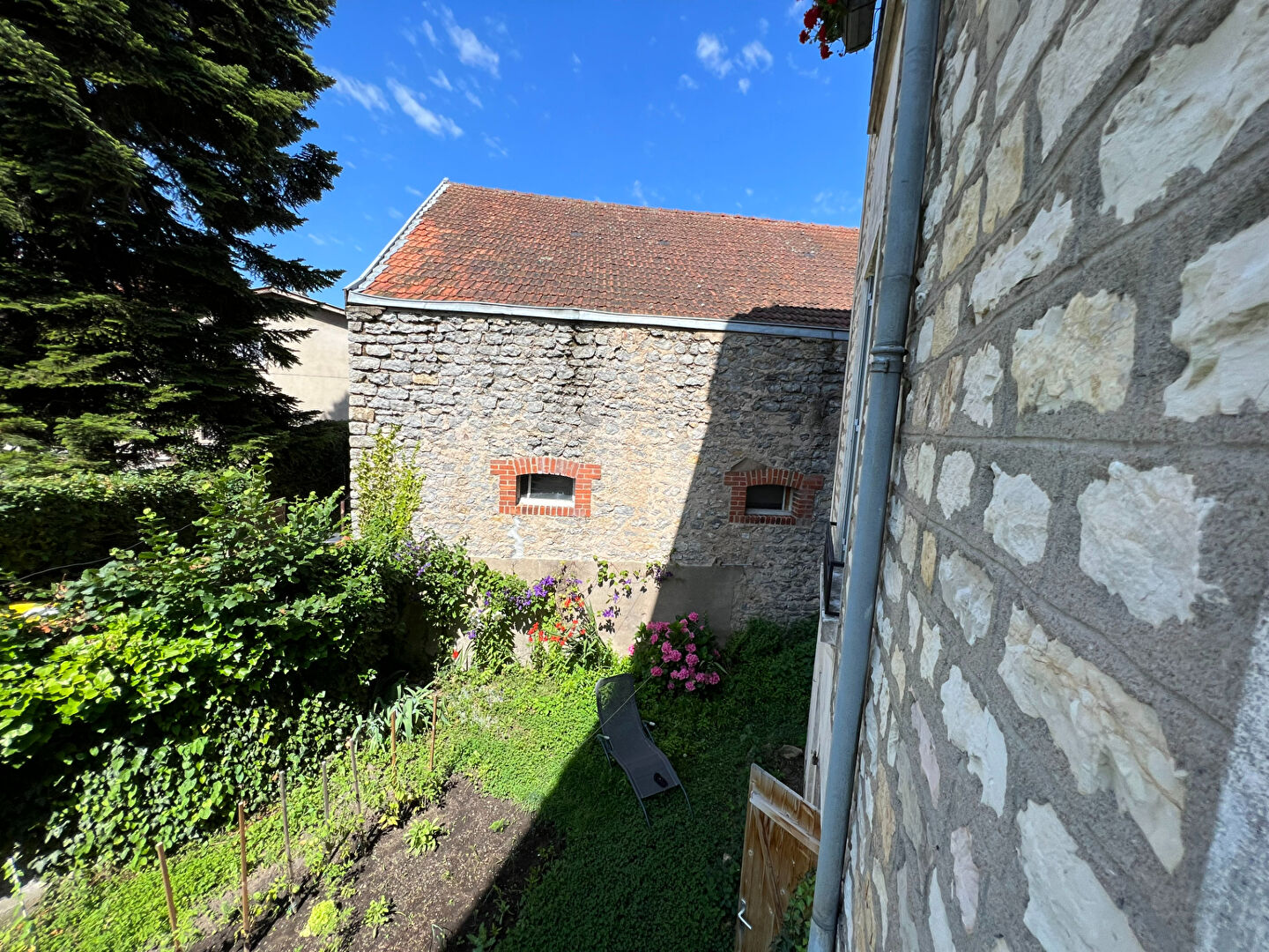 Appartement Paray Le Monial F3  et "Vue sur la BASILIQUE"