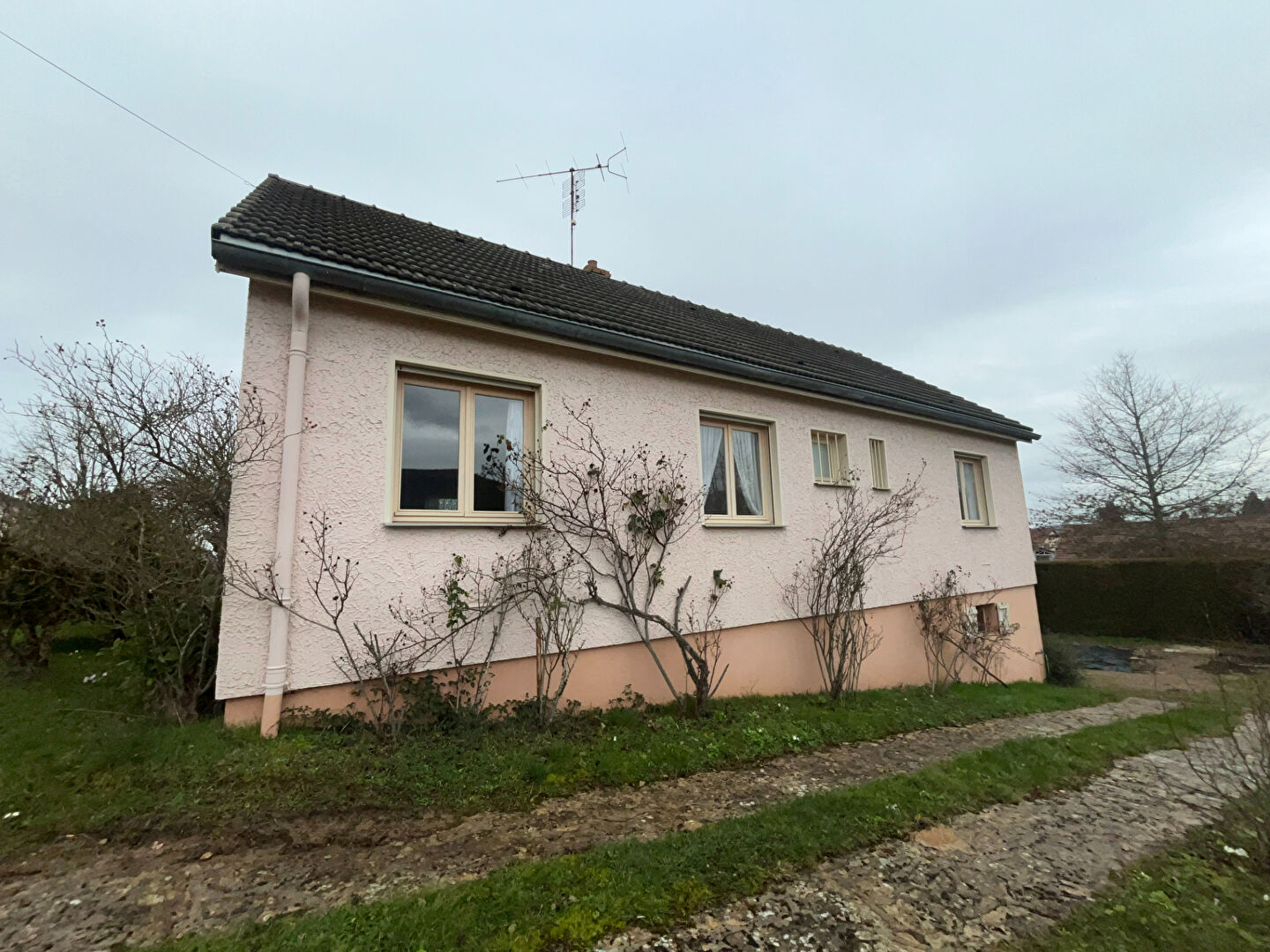 Maison Gueugnon 82 m²