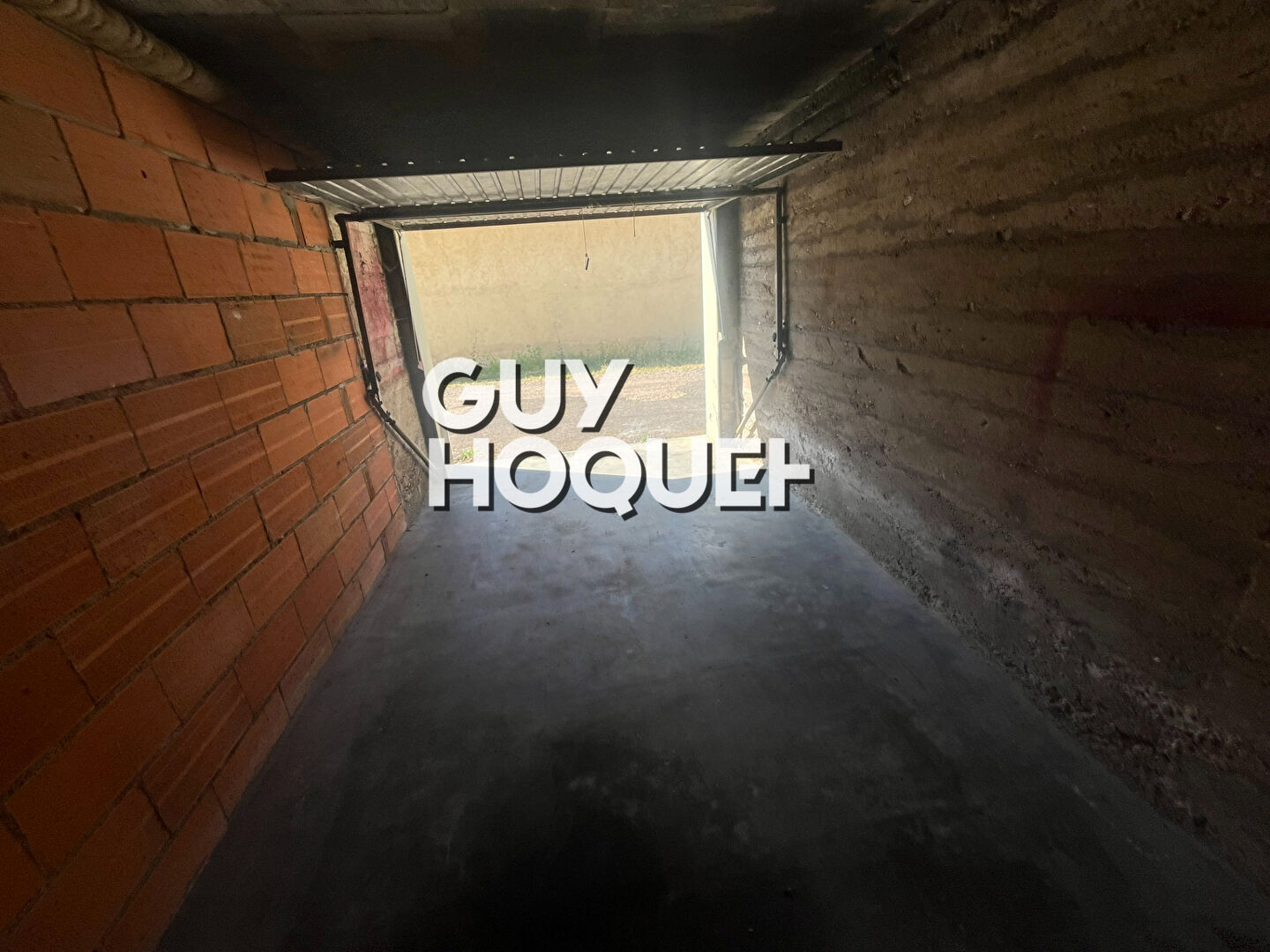 GARAGE PARAY-LE-MONIAL !!!