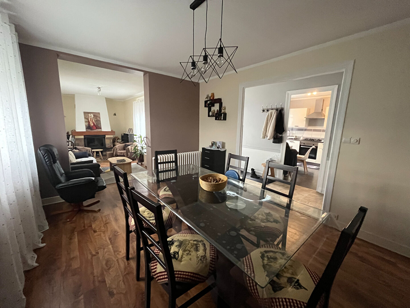 SAINT VALLIER LES BOIS FRANCS - PAVILLON SUR S/S