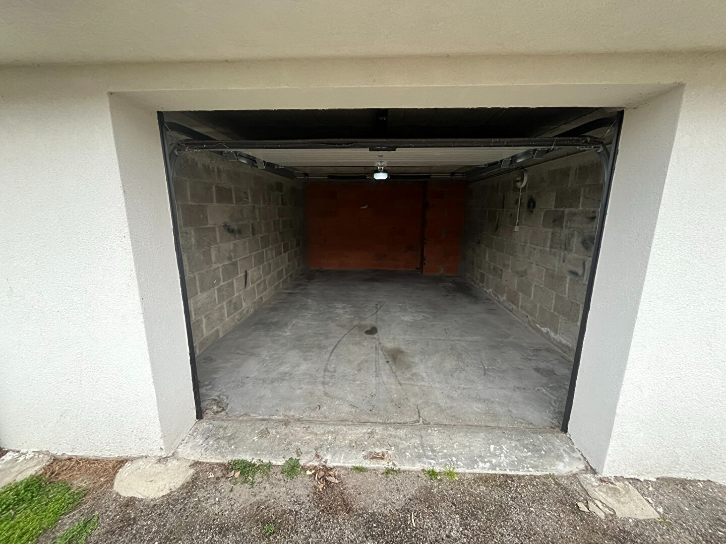Garage Paray Le Monial 18.47 m2