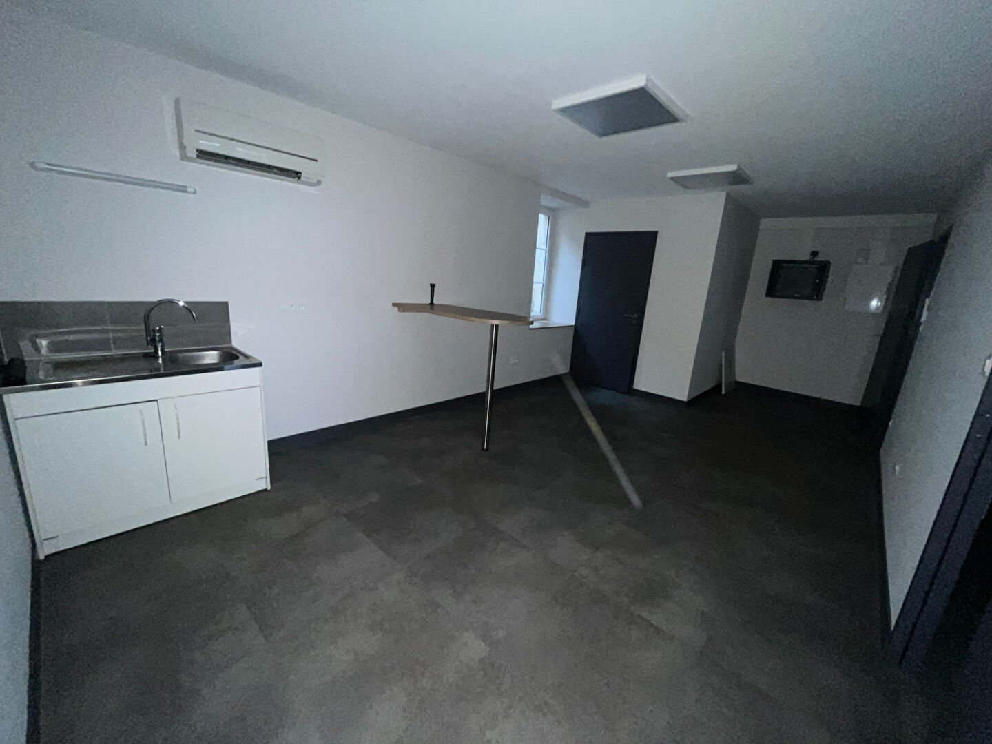 Local commercial  à Digoin de 68 m2