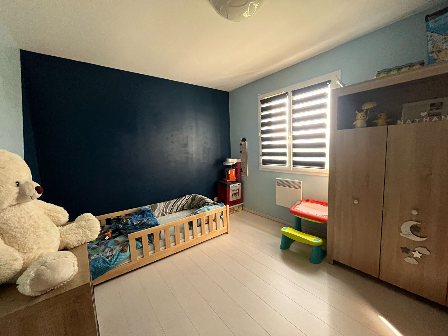 Belle maison de plain-pied avec piscine