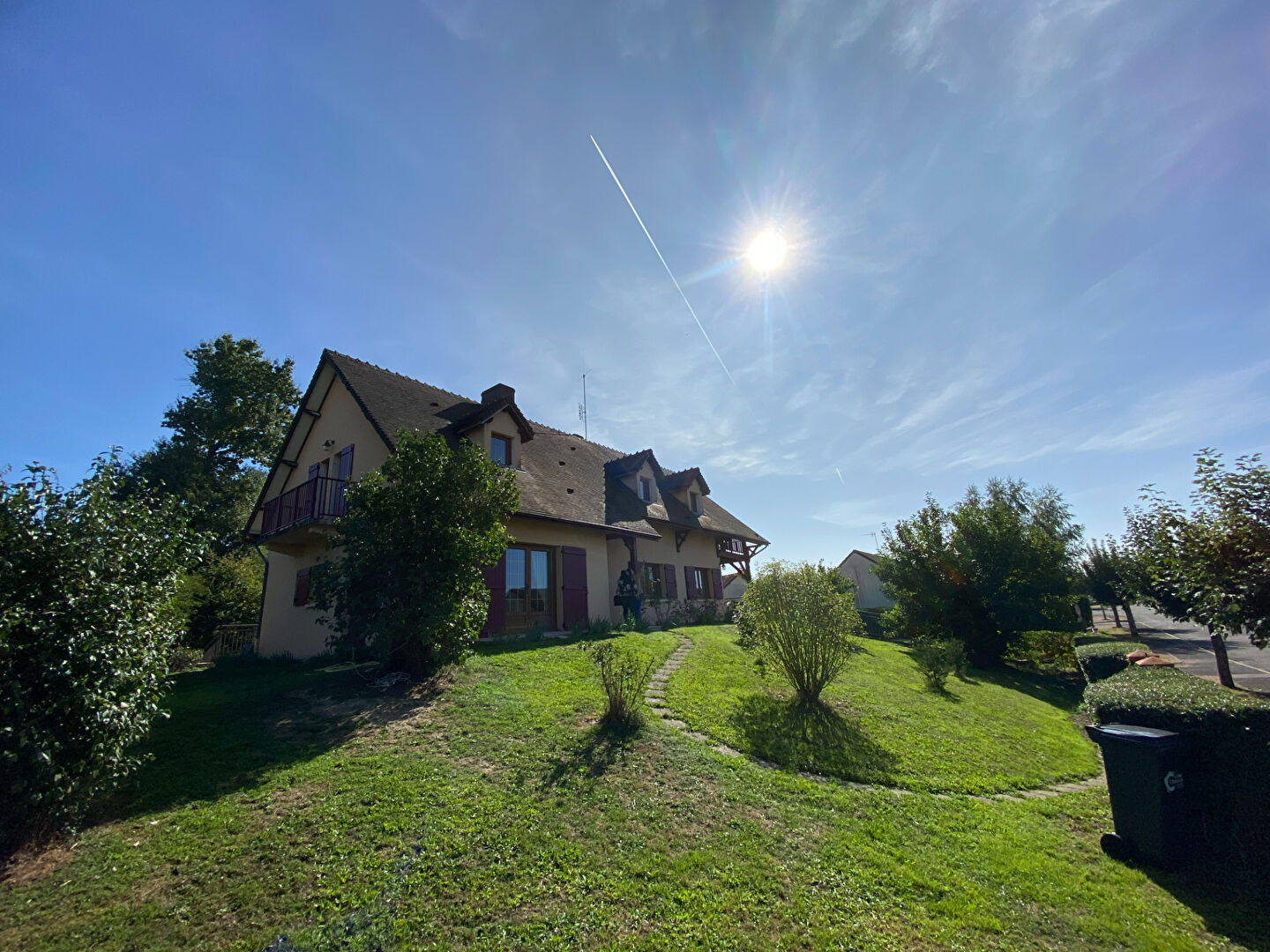 Maison spacieuse et modulable avec potentiel de deux logements - À découvrir sans attendre