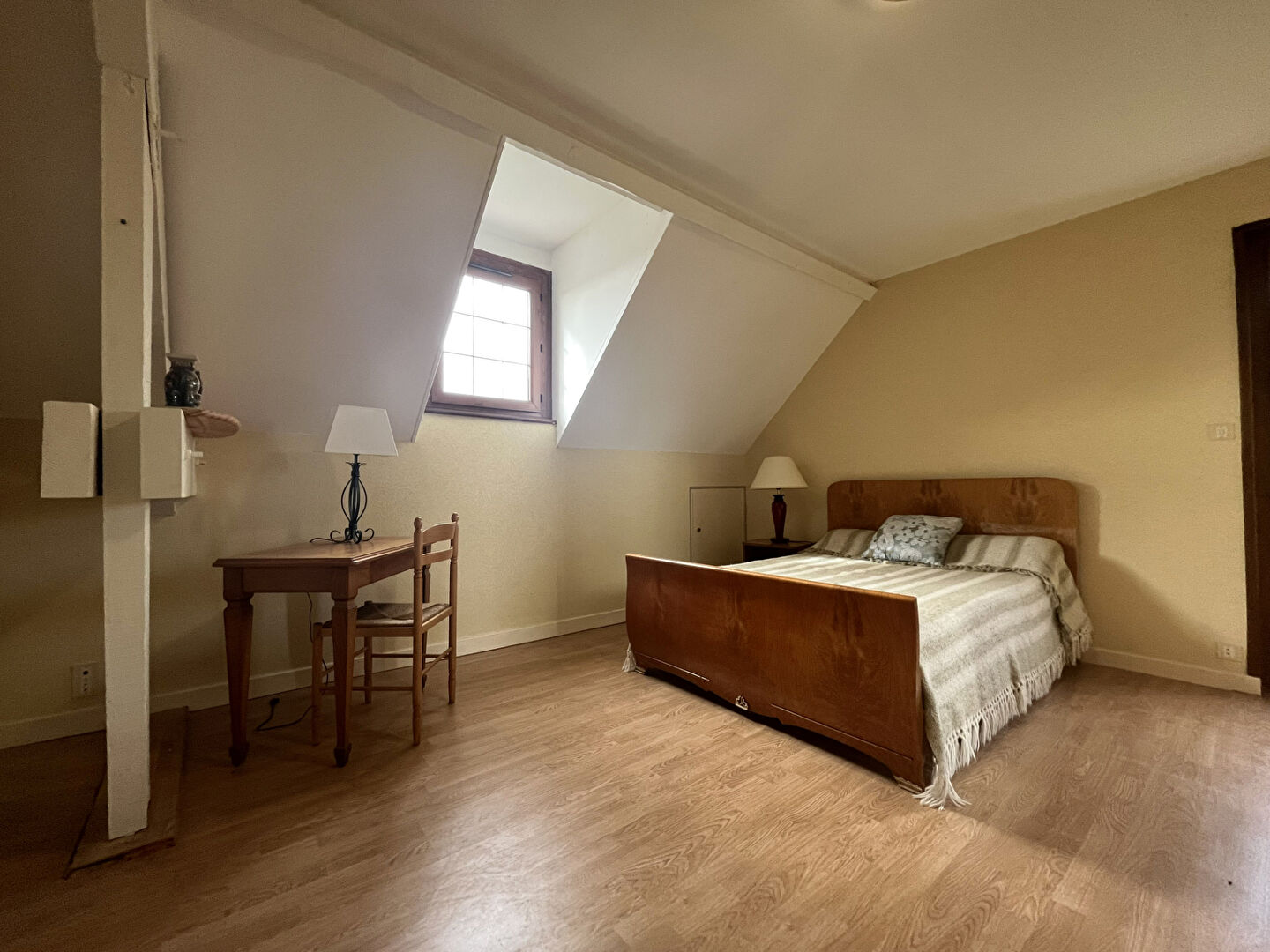 Maison spacieuse et modulable avec potentiel de deux logements - À découvrir sans attendre