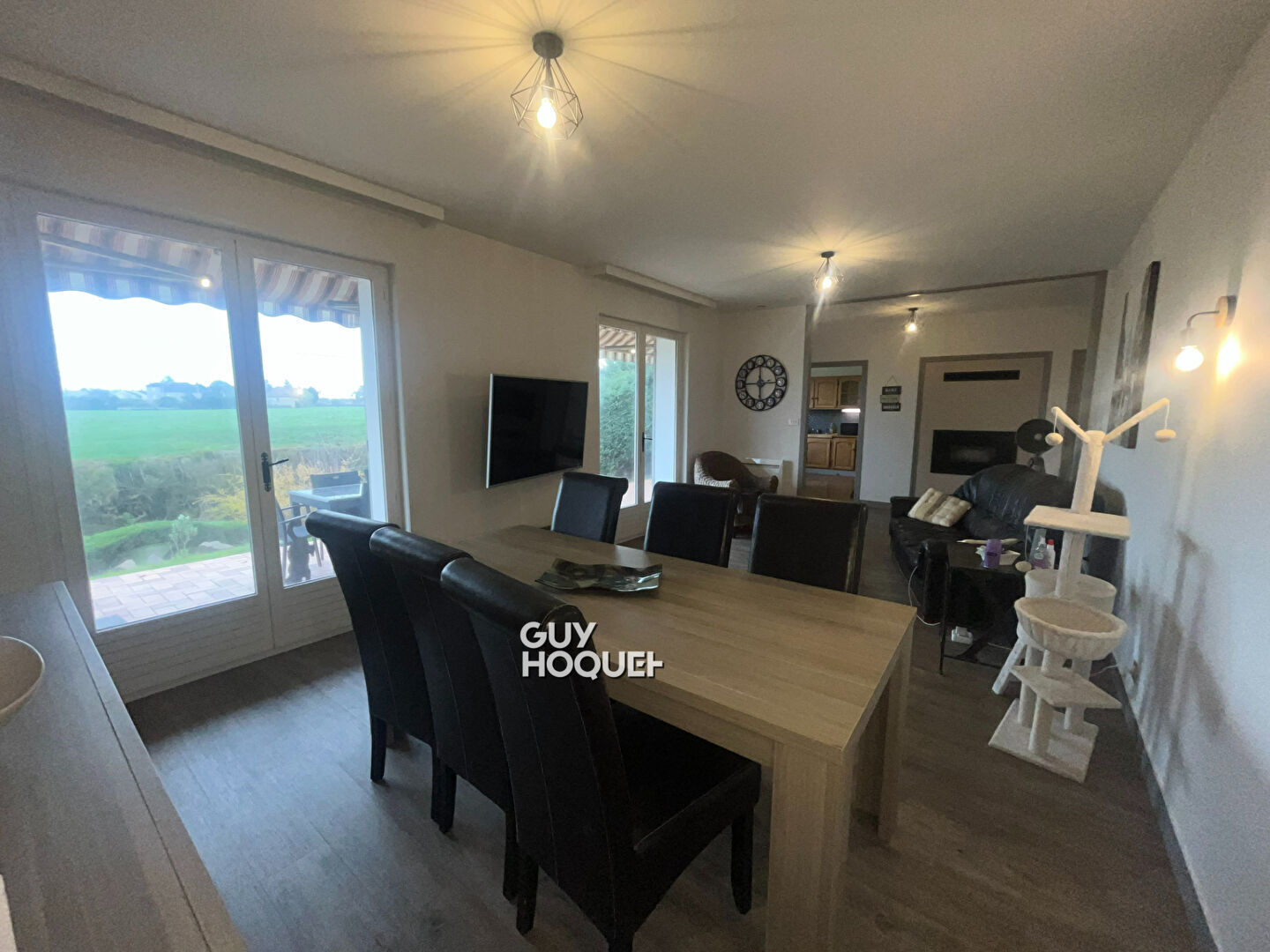 Maison surélevée avec sous-sol complet à Paray-le-Monial