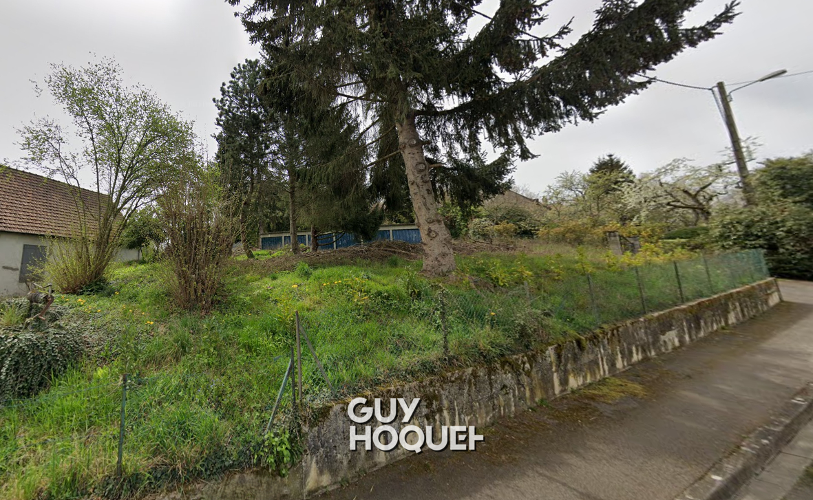 TERRAIN PROCHE BOURG ? BEL ENVIRONNEMENT