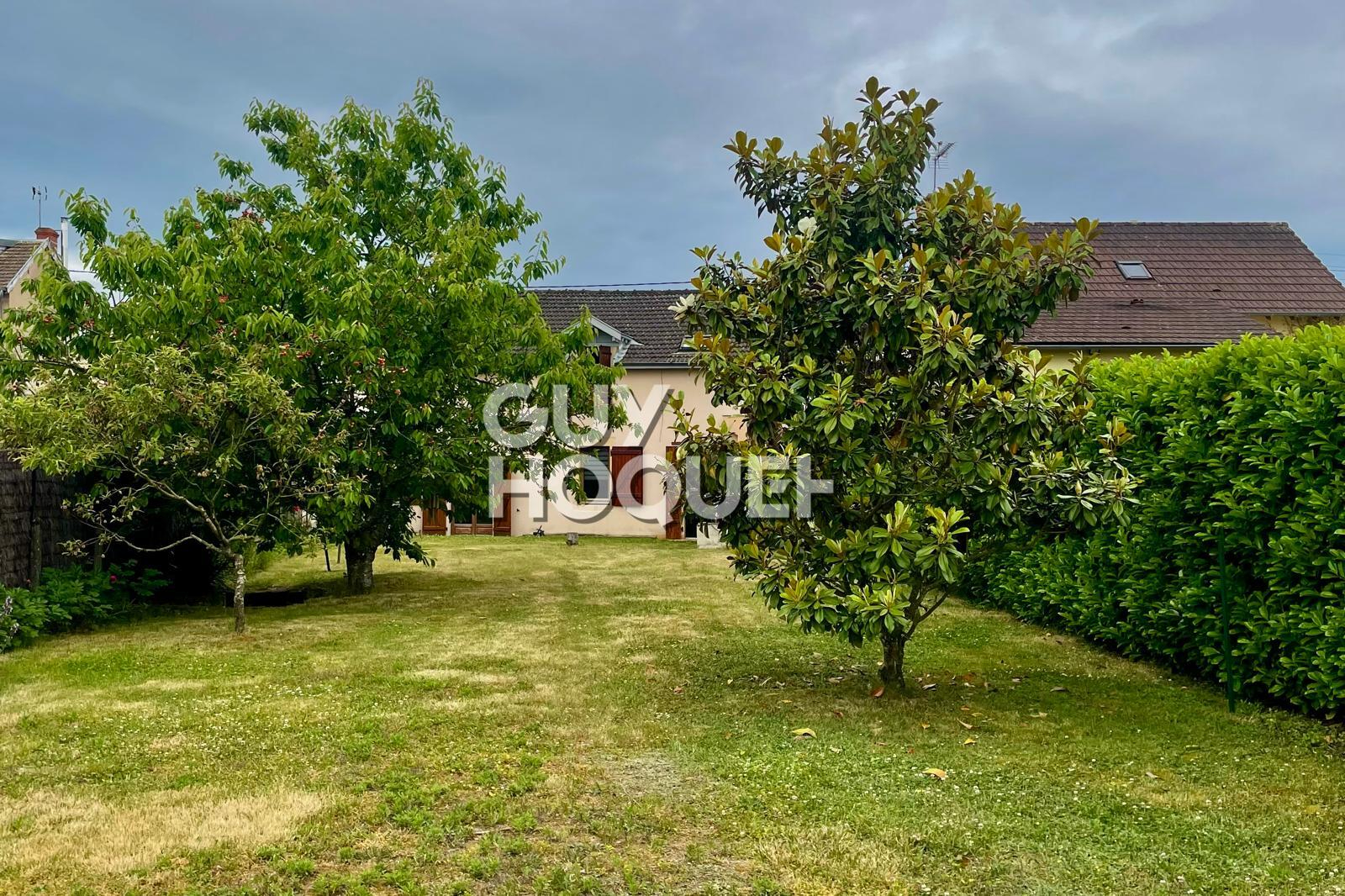 Charmante maison des années 20 de 147 m² à fort potentiel à Paray-le-Monial