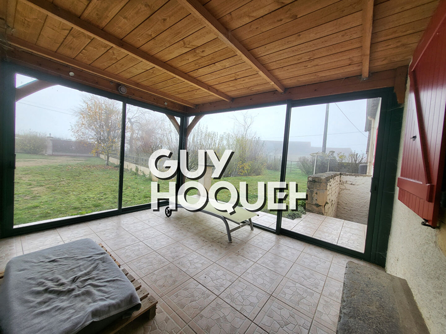 À vendre : Magnifique longère en Sud Bourgogne avec vue imprenable sur la campagne