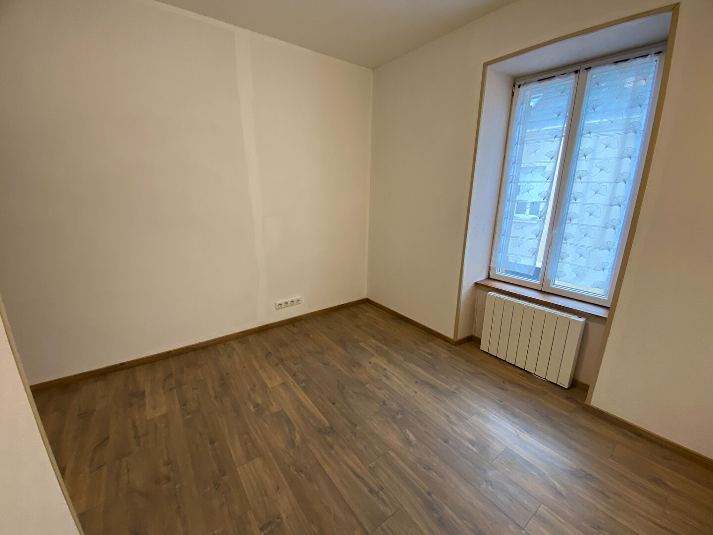 À louer ! Charmante maison en pierres au coeur de Ciry-le-Noble