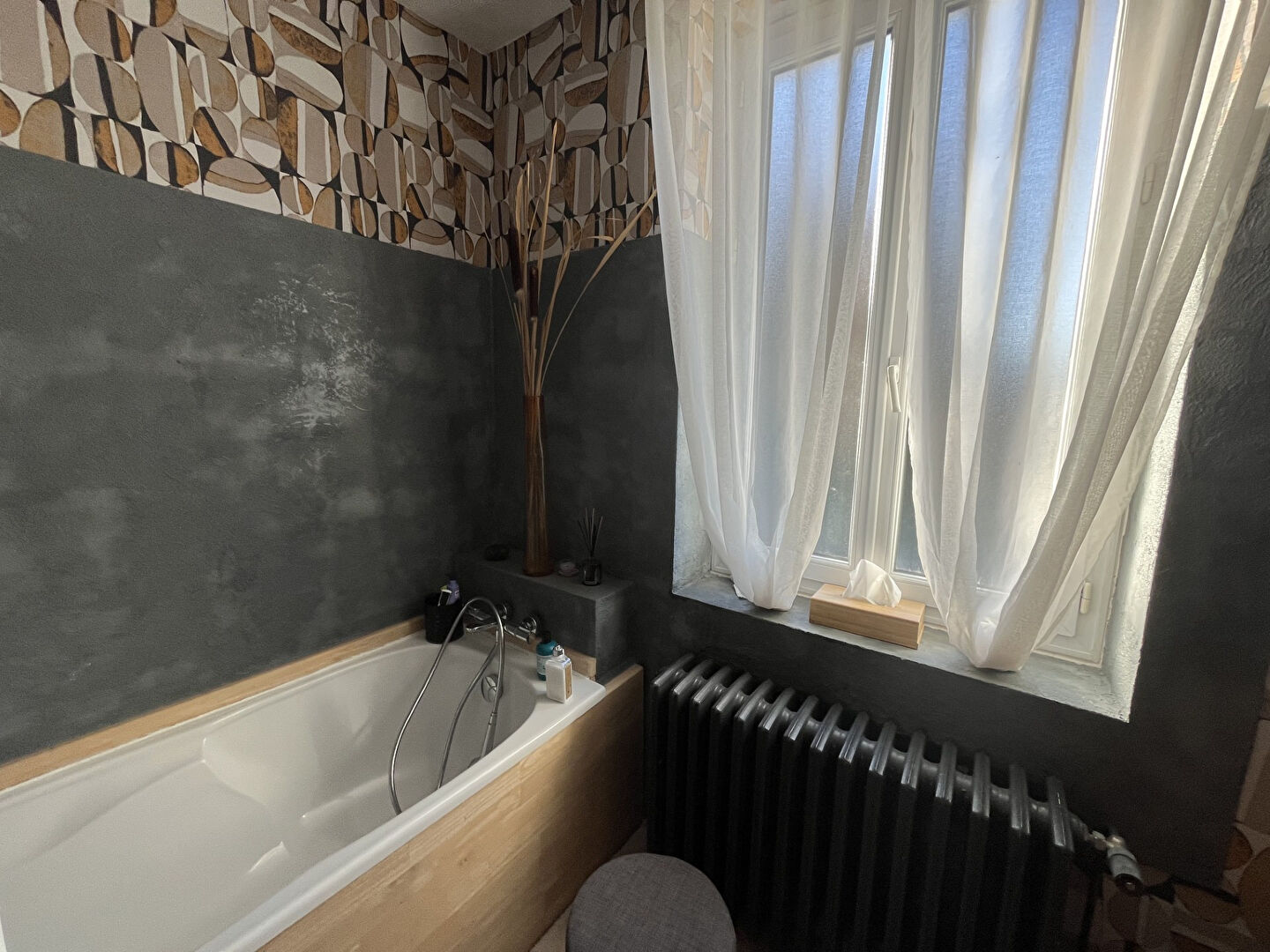 MONTCEAU MAISON 5 CHAMBRES - PISCINE 