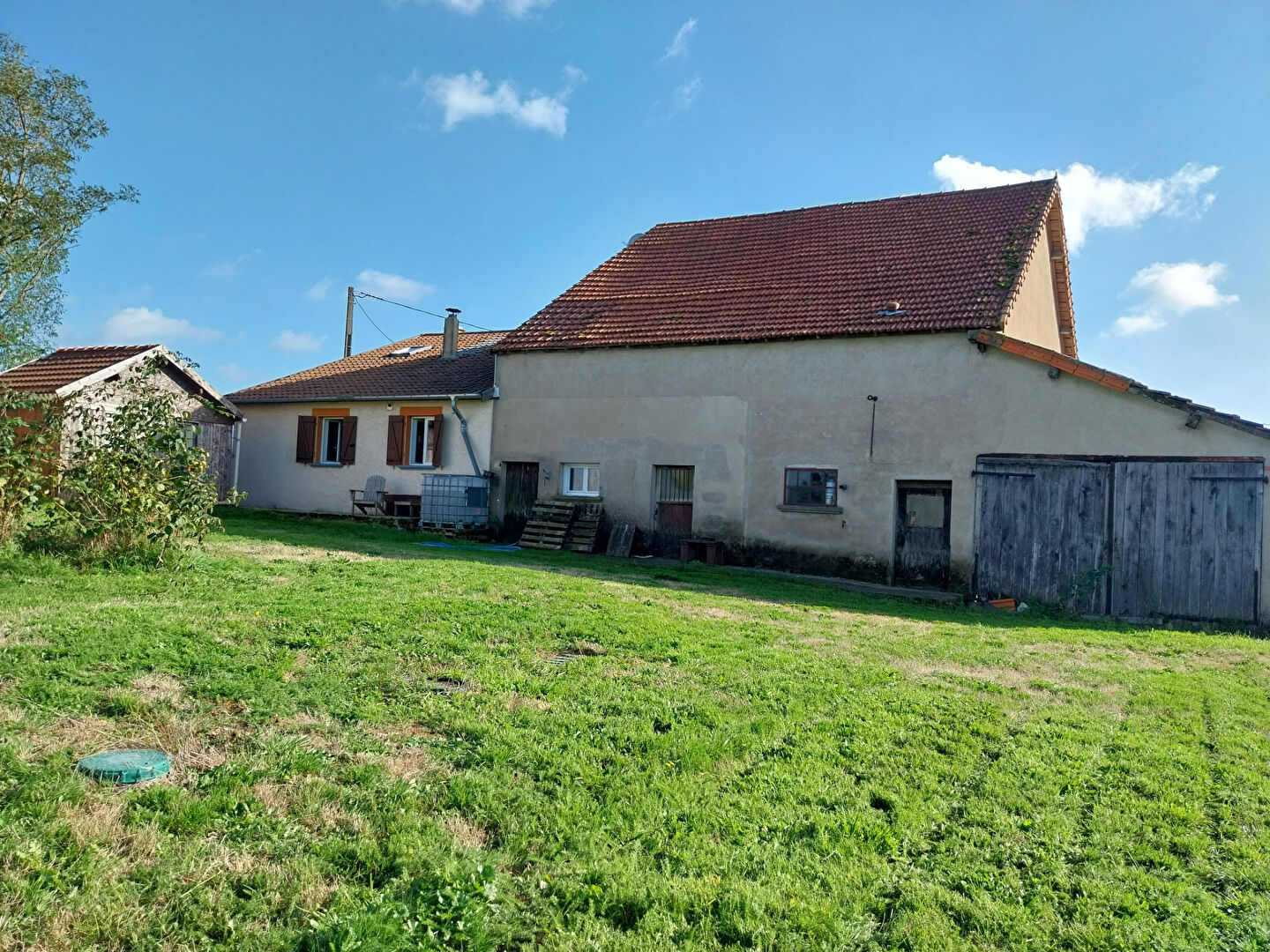 Maison sur Neuilly-en-Donjon 7 pièces