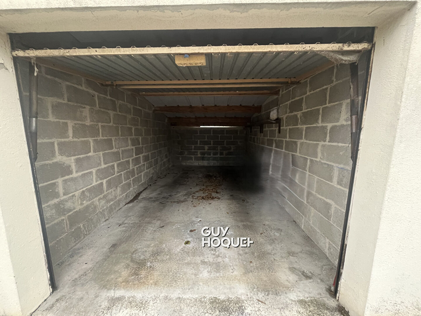 GARAGE PARAY-LE-MONIAL !!!