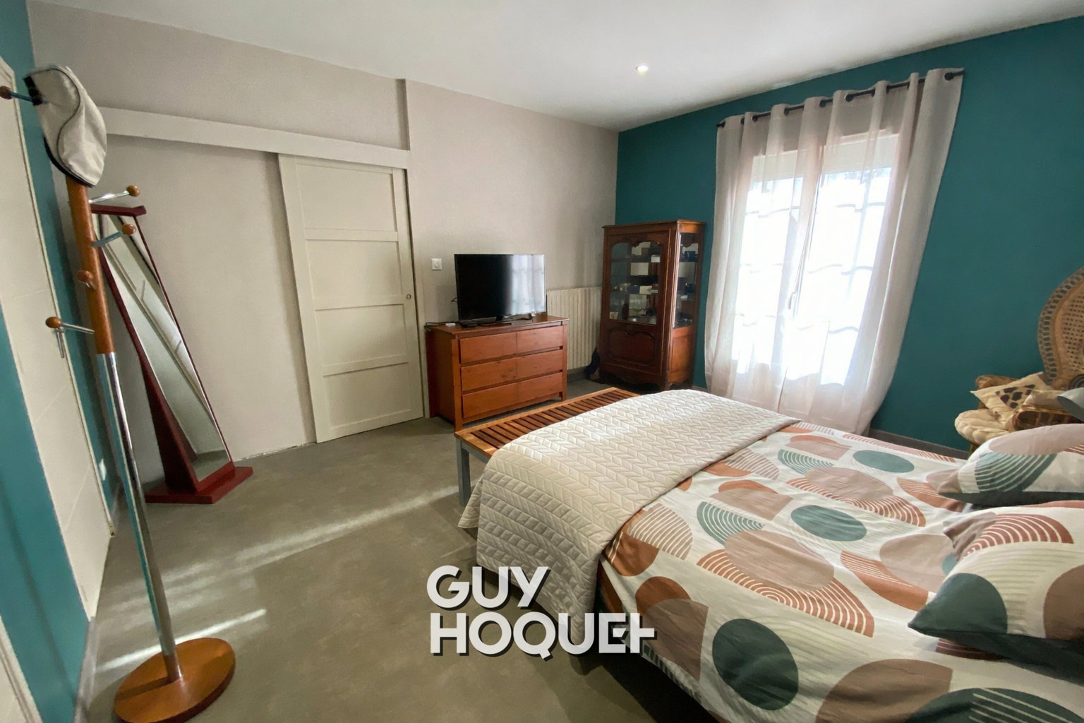 Palinges : belle maison avec piscine et terrasse arborée