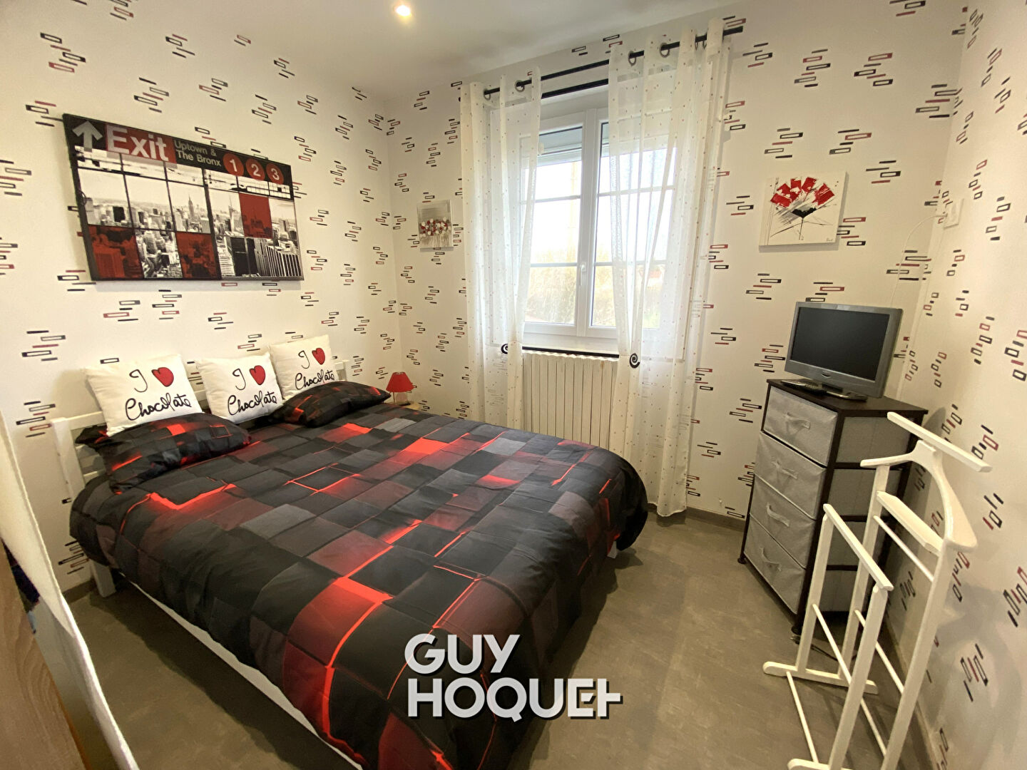 Palinges : belle maison avec piscine et terrasse arborée