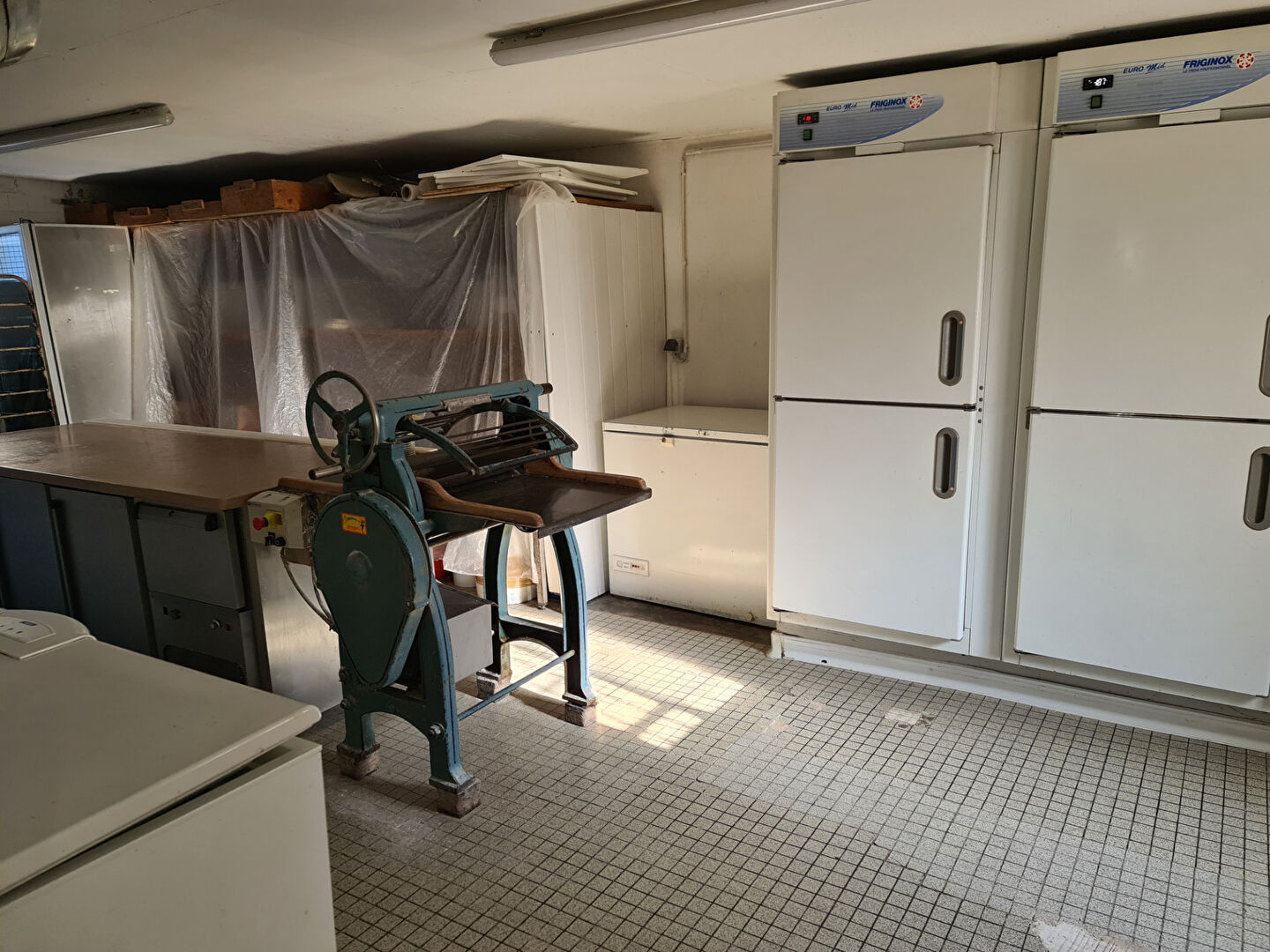 PATISSERIE- Montchanin  Centre 144 m2