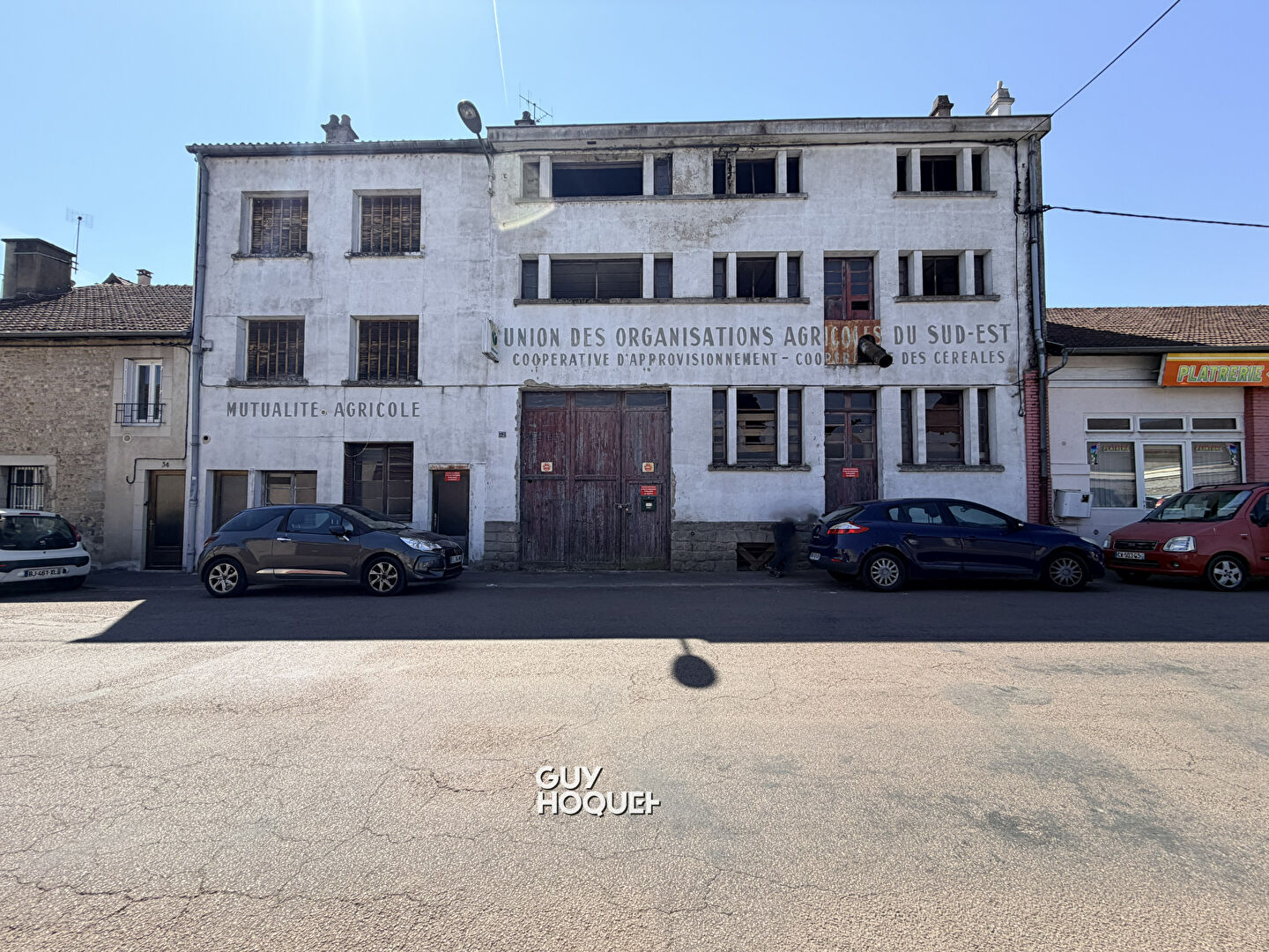 Appartement 15 pièces 220 m² · à Autun · 220 m² · 70 000 €
