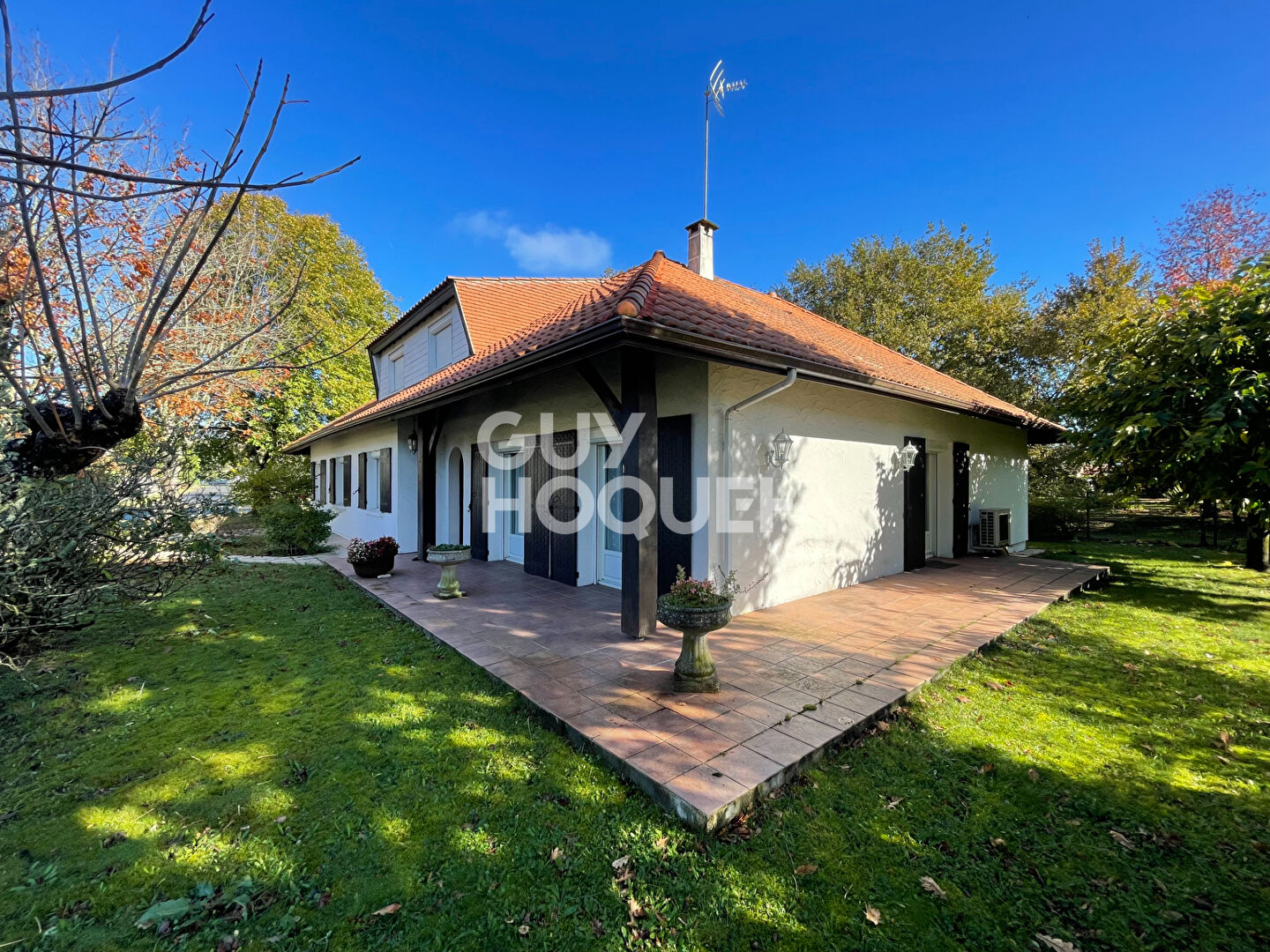 Parentis-en-Born Maison familiale de 199 m² sur 958 m² de terrain