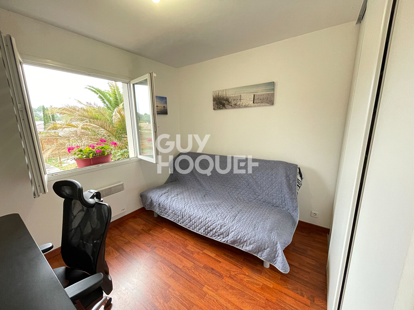 Maison familiale avec piscine sur terrain de 1165 m² à Ychoux