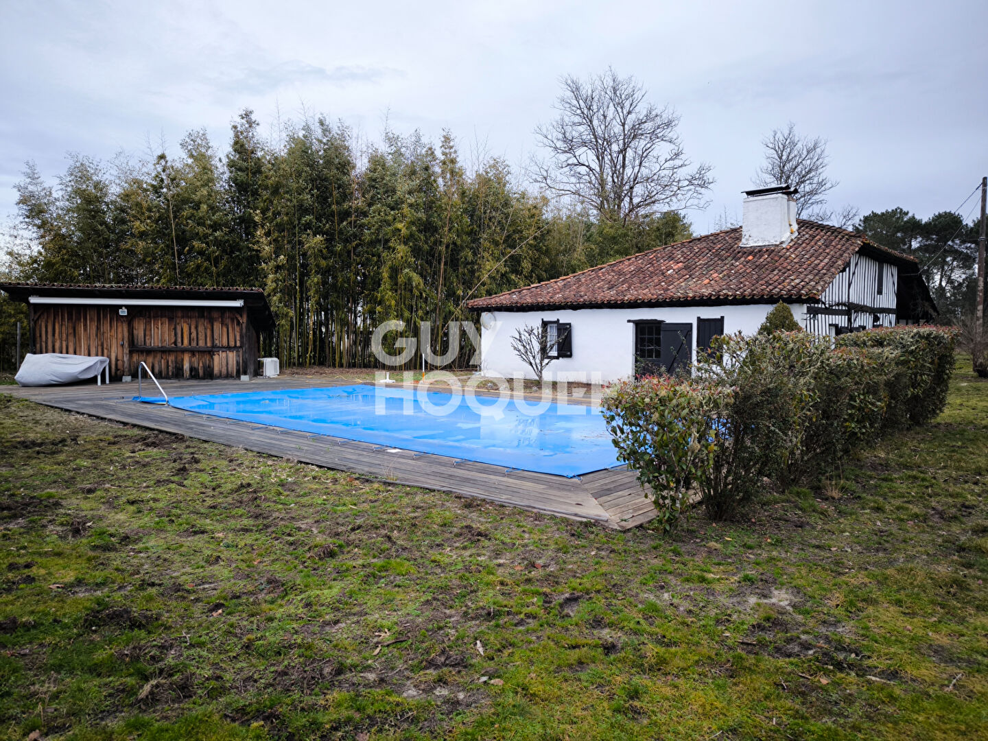 Maison Landaise sur 8 hectares avec étang