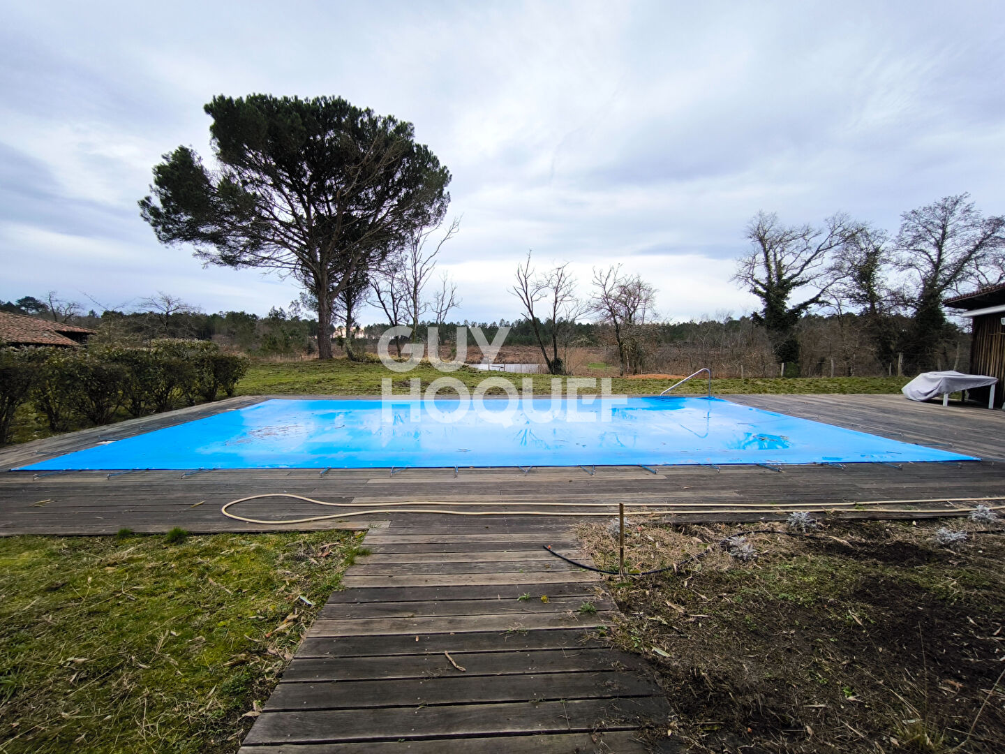 Maison Landaise sur 8 hectares avec étang