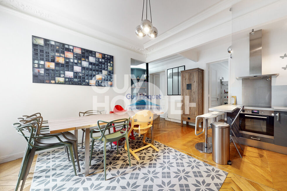 Rue des Petites Ecuries - Paris Xème.