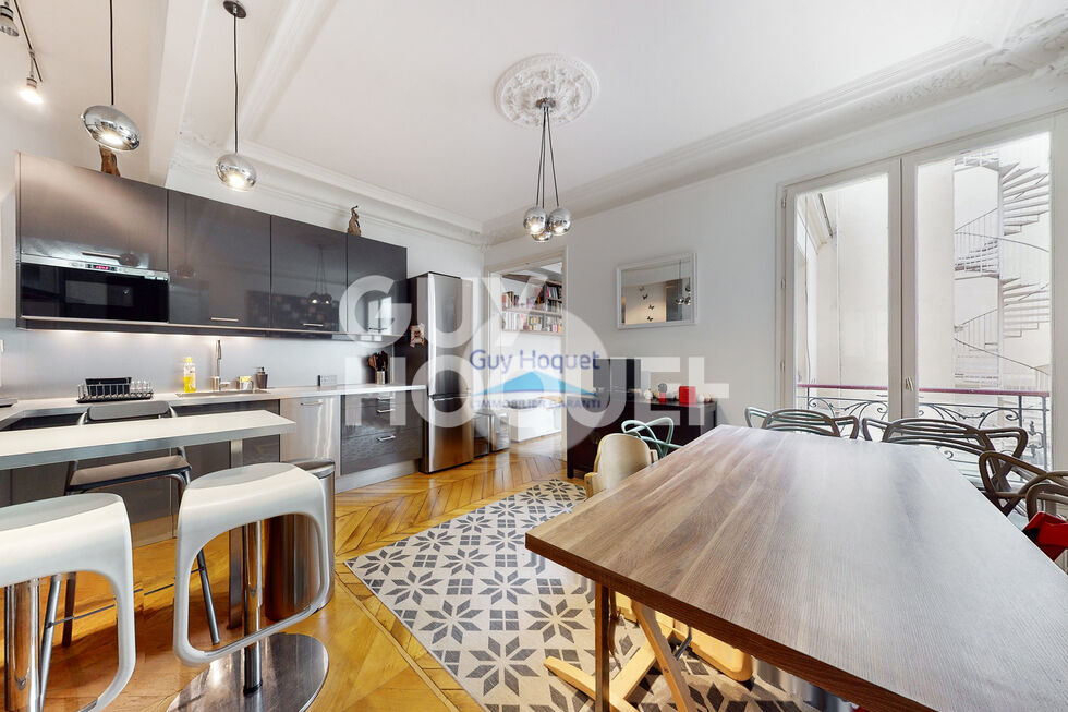 Rue des Petites Ecuries - Paris Xème.