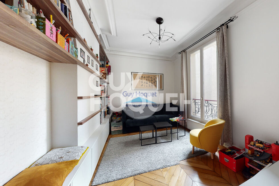 Rue des Petites Ecuries - Paris Xème.