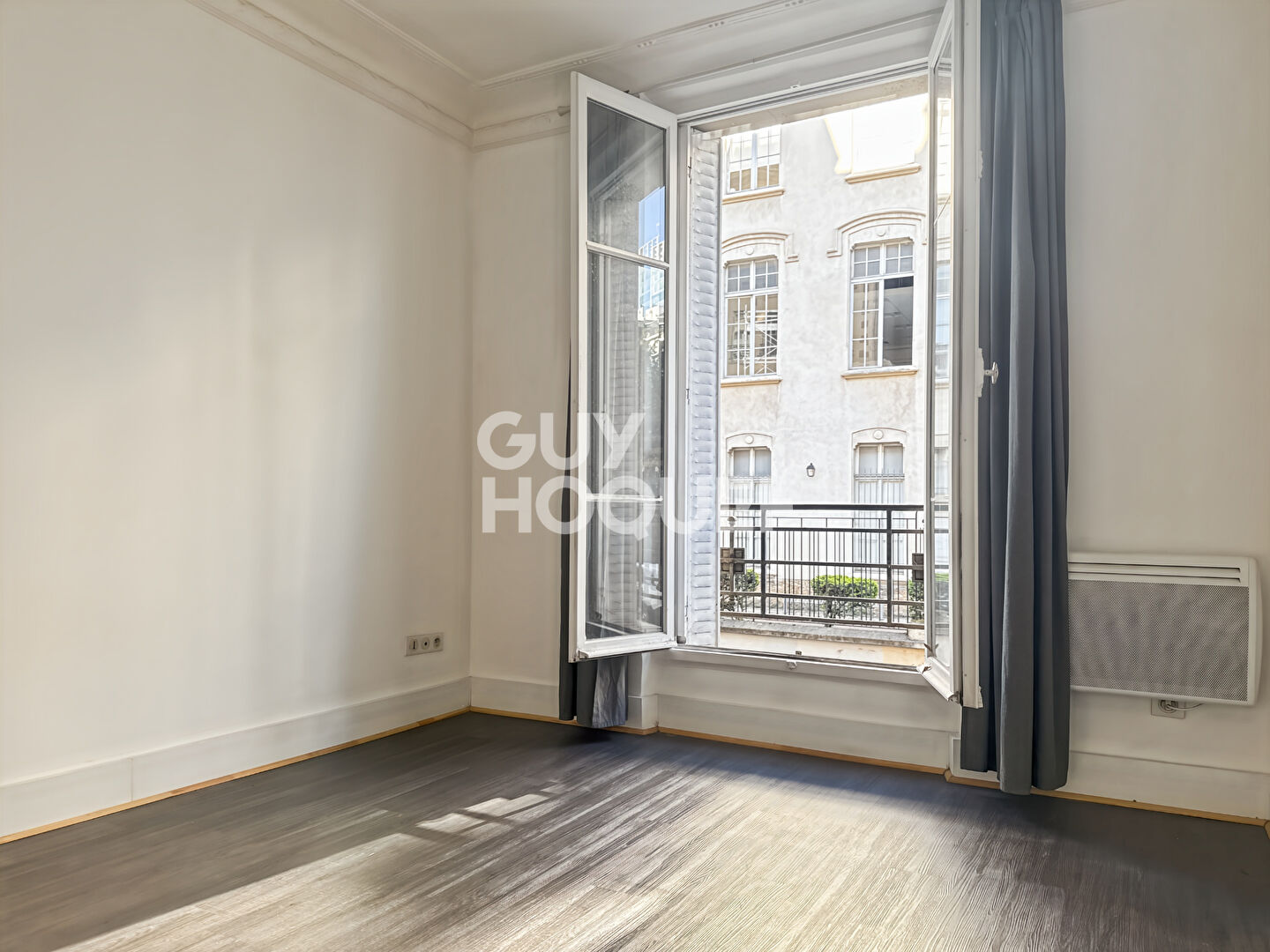 4 pièces - Rue Lacretelle