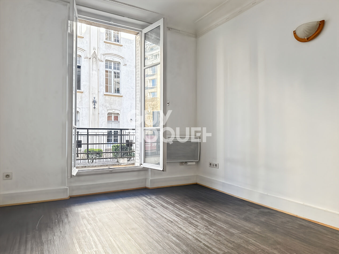 4 pièces - Rue Lacretelle