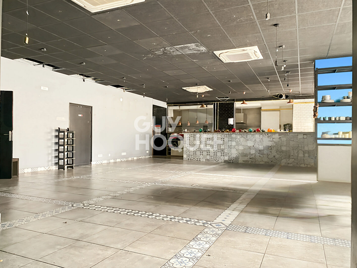 Murs libres à vendre avec extraction - Nanterre Centre Ville