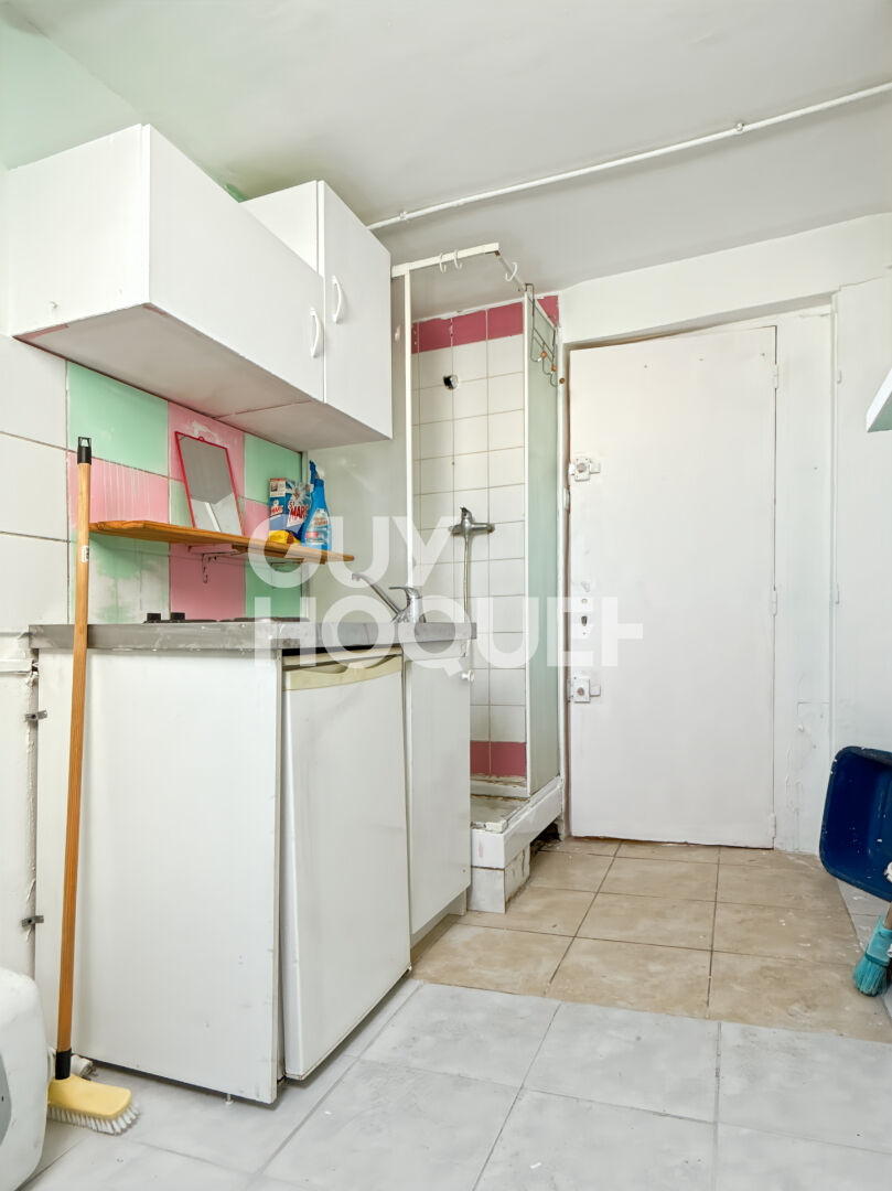 2 chambres de service - Bonne Nouvelle