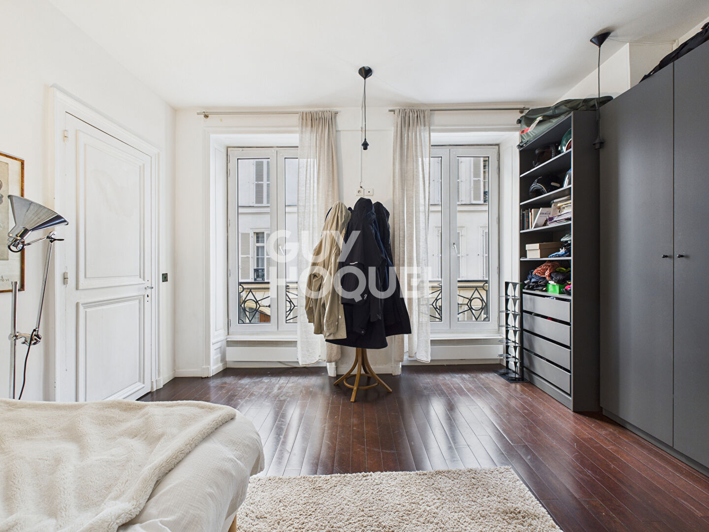 2 pièces - M° Bonne Nouvelle