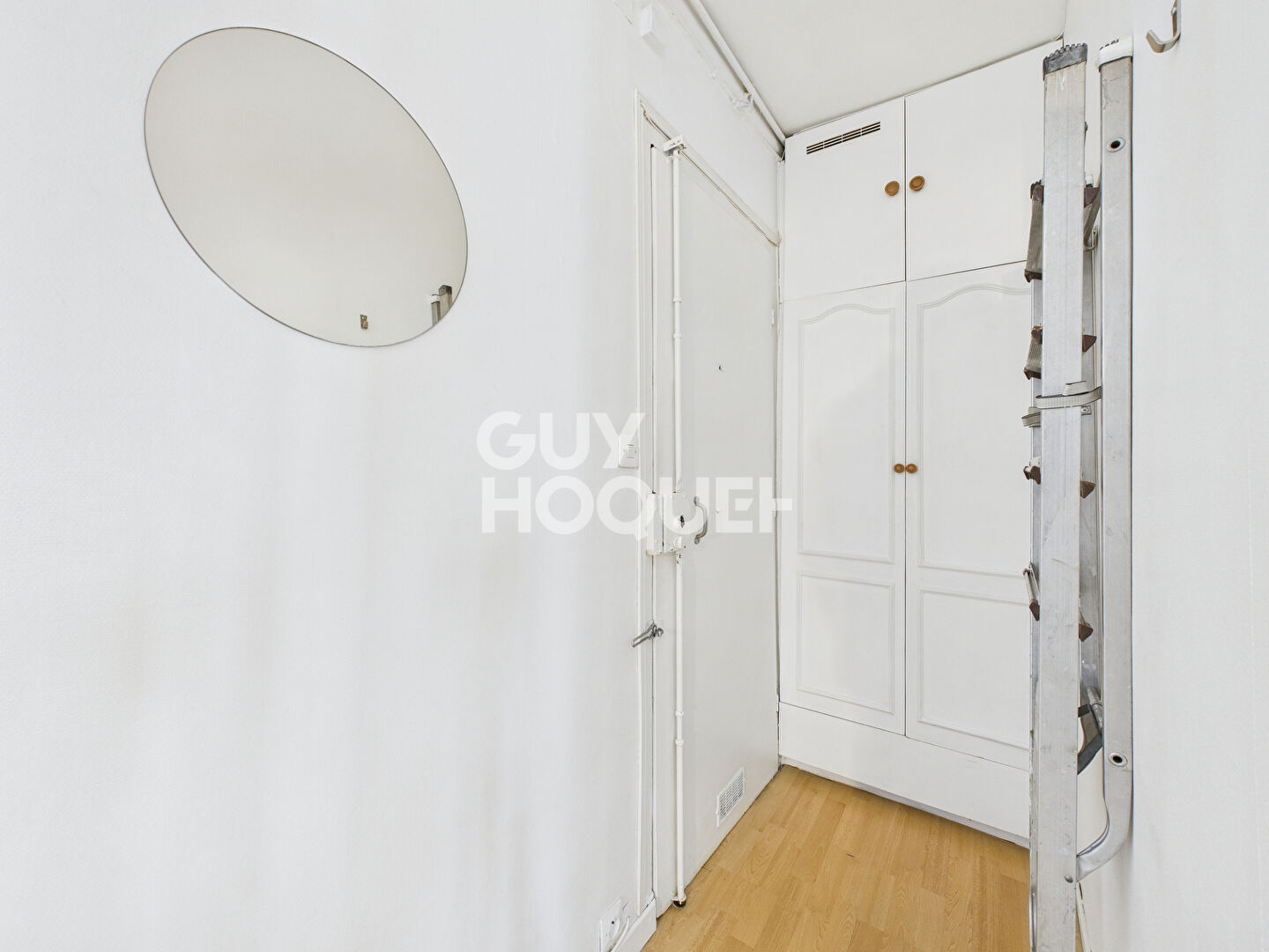 Charmant Appartement 2 Pièces - M° Louis Blanc - Exclusivité Guy Hoquet!