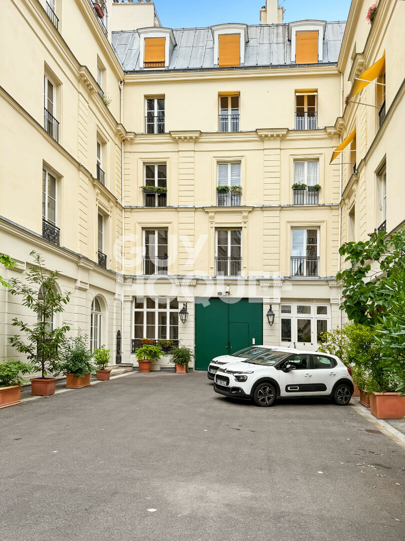 Bureaux à louer 94 m2 - Paris 9ème