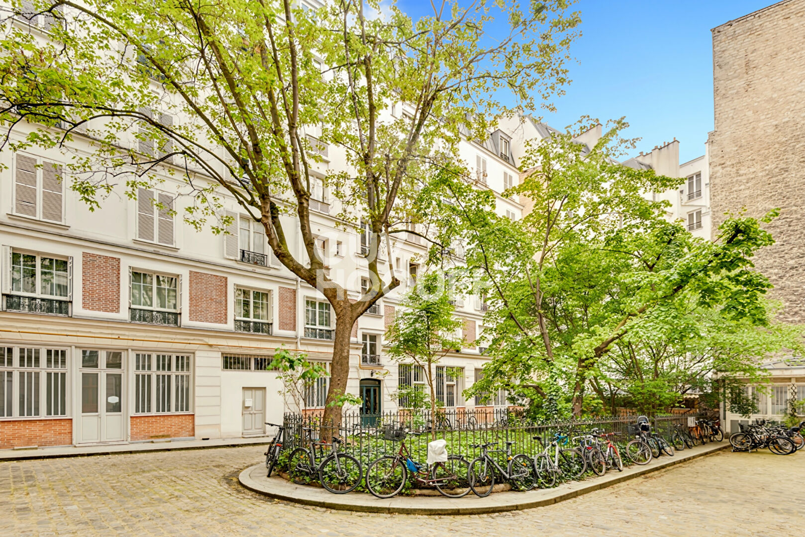 3 pièces - proche Canal Saint-Martin