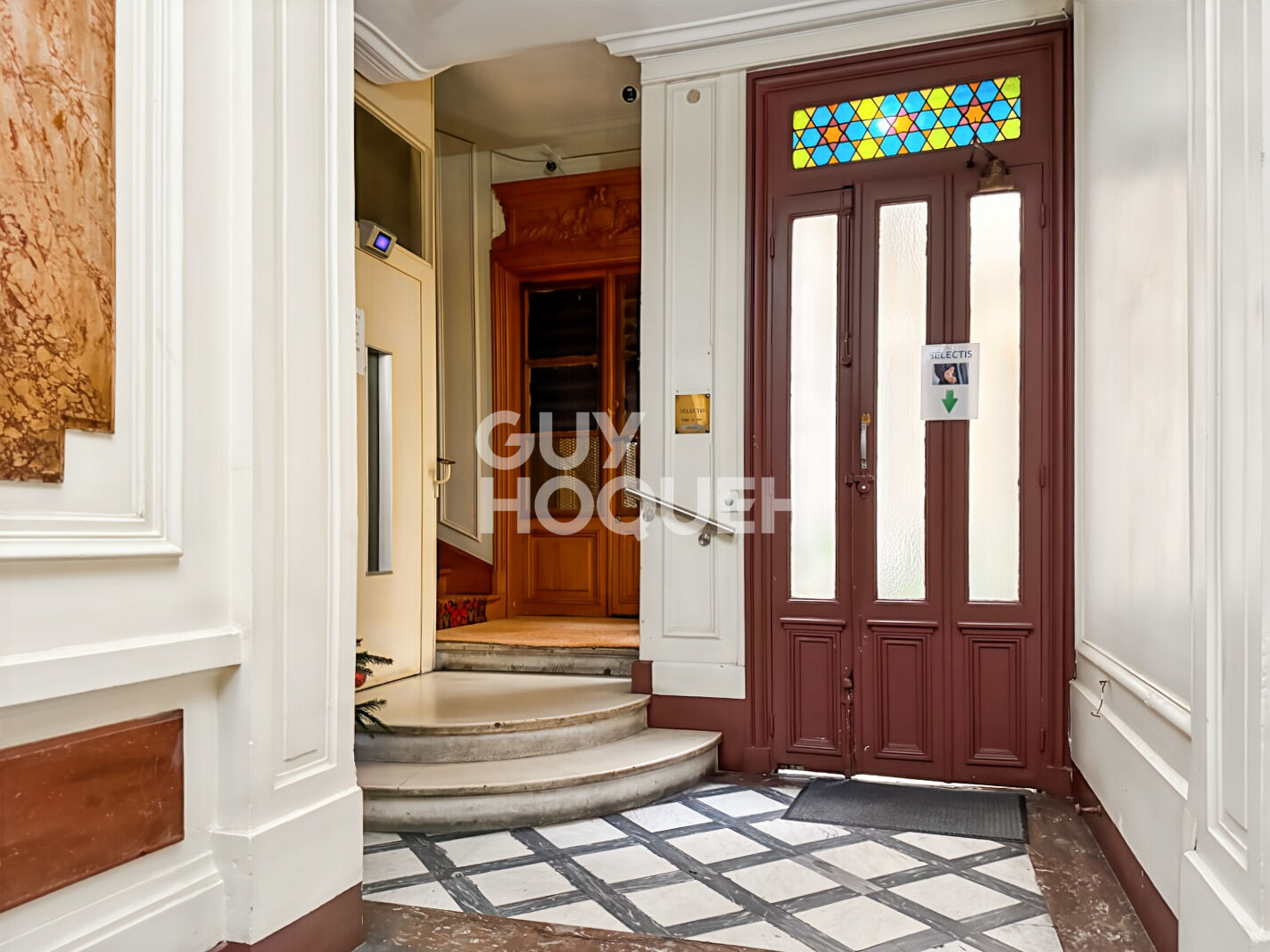 2 pièces - rue La Fayette