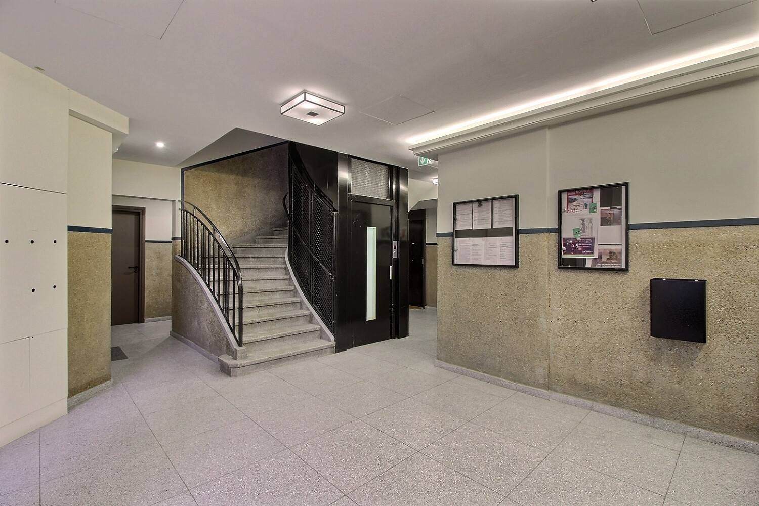 À vendre : Appartement 2 pièces à Paris - Référence V1042