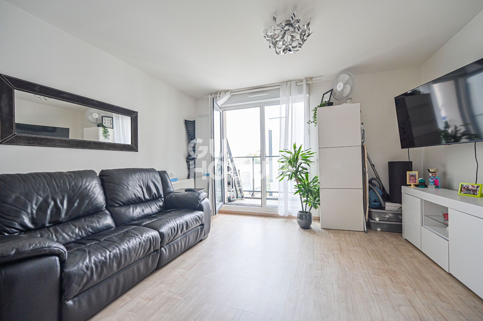 Appartement Romainville 2 pièces avec balcon