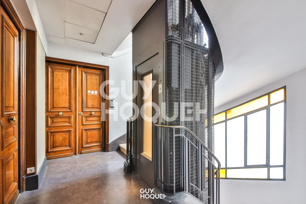 Local commercial Bureaux Paris 11 pièce(s) 205 m2