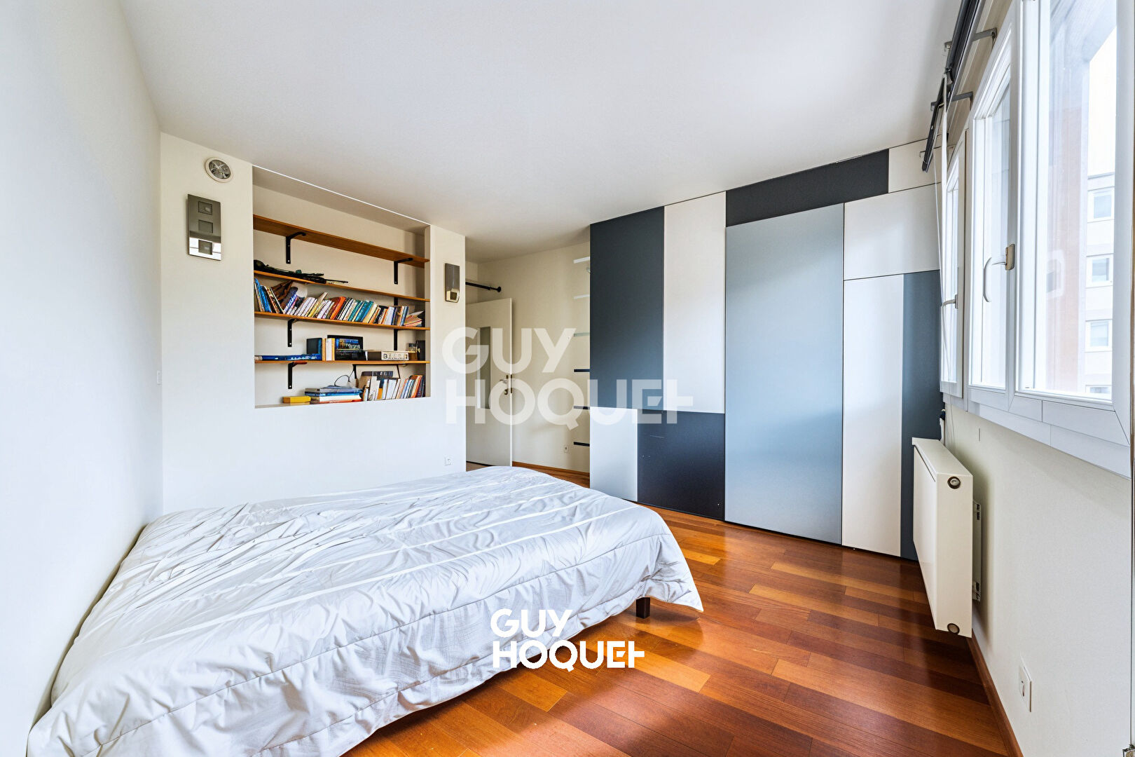Appartement Paris 2/3 pièce(s) 56.35 m2