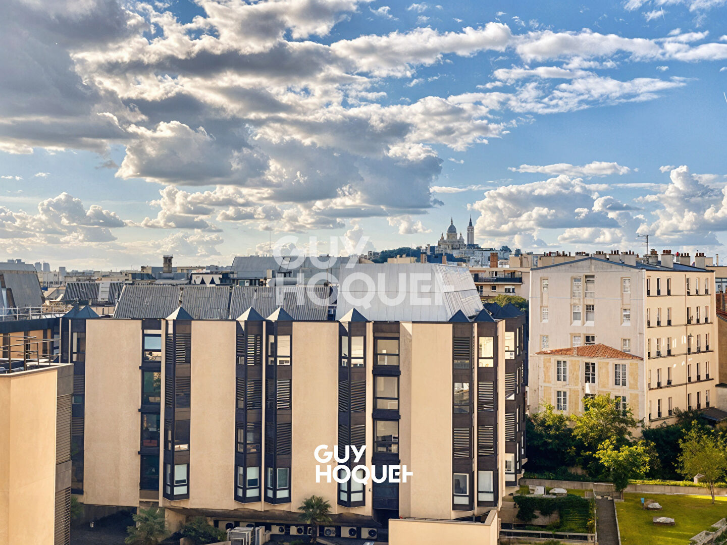 Appartement Paris 2/3 pièce(s) 56.35 m2