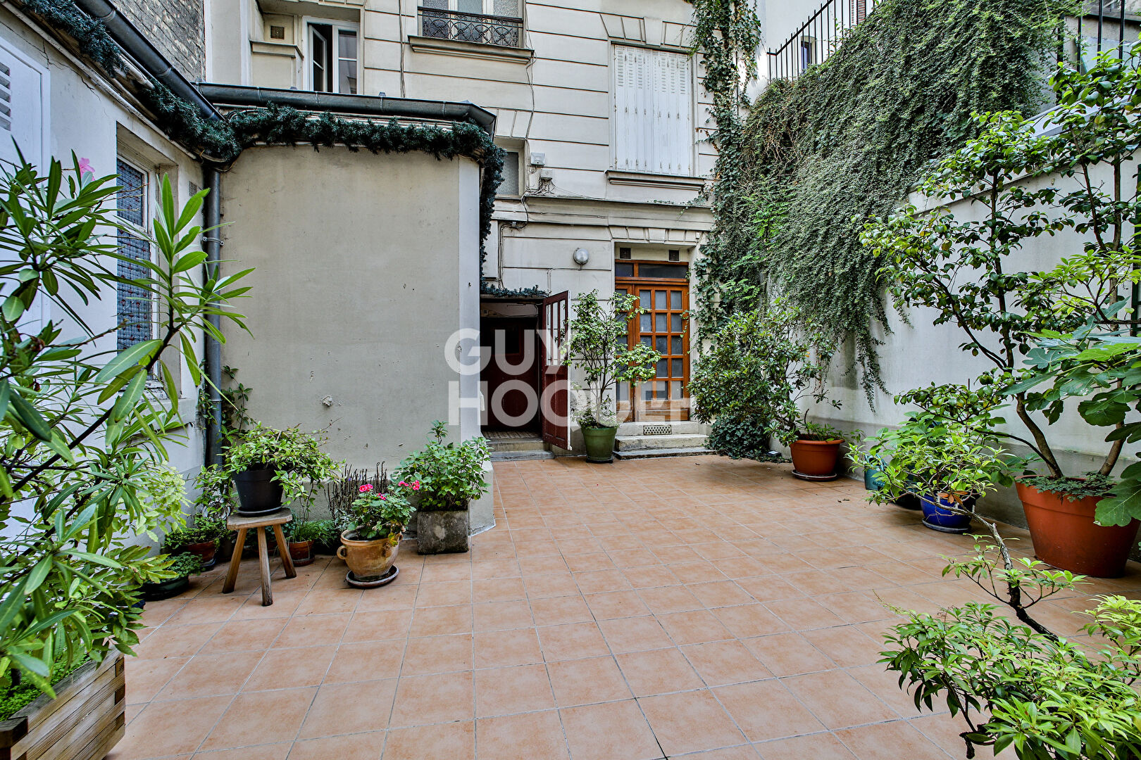 Bel Appartement Ancien - 63m²
