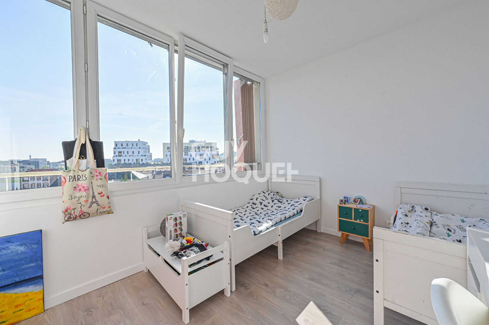 Appartement Pantin 6 pièce(s) 96.15 m² + 6, 39  m² de balcons