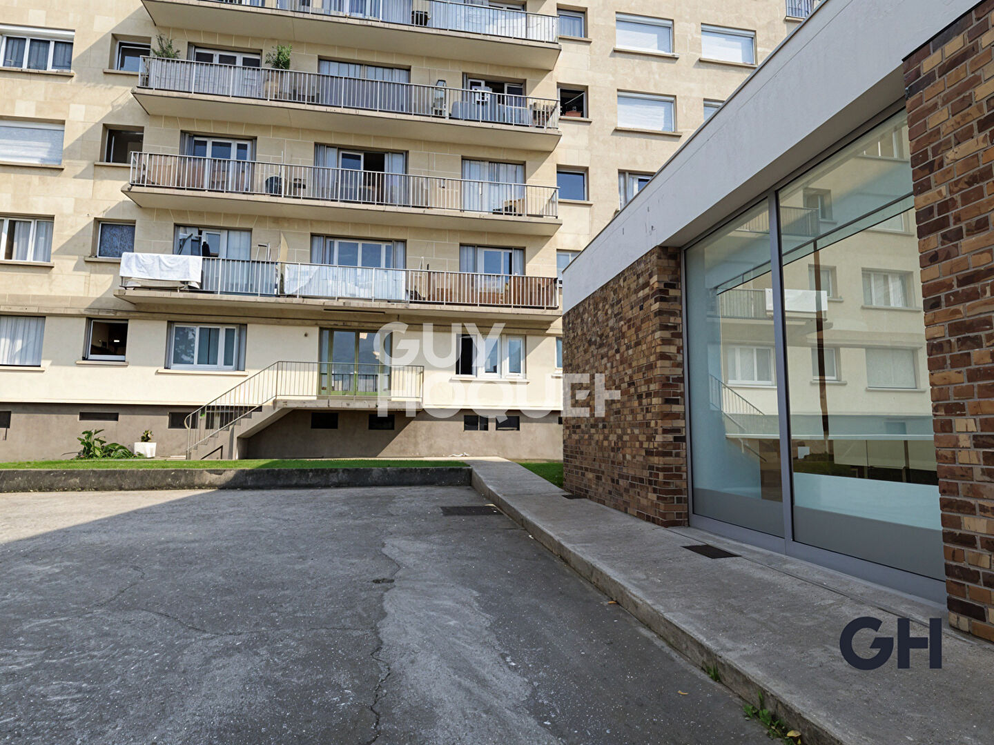 Murs Pantin 186m²